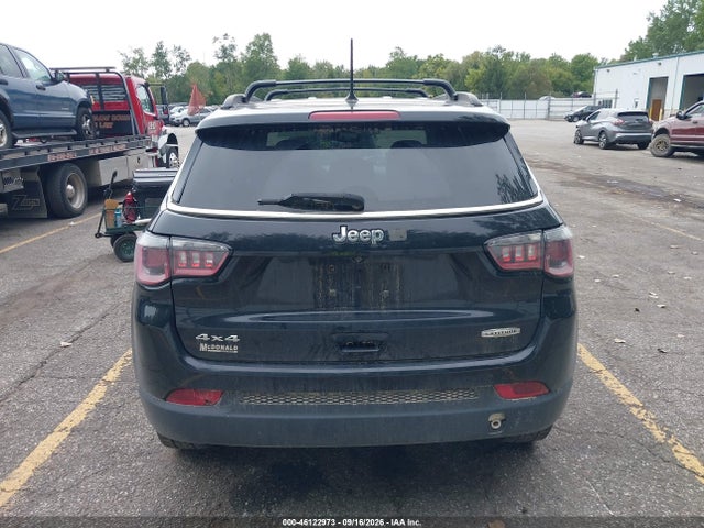 2018 Jeep Compass Latitude 4x4 მანქანა იყიდება აუქციონზე, vin: 3C4NJDBB7JT185533, აუქციონის ნომერი: 46122973