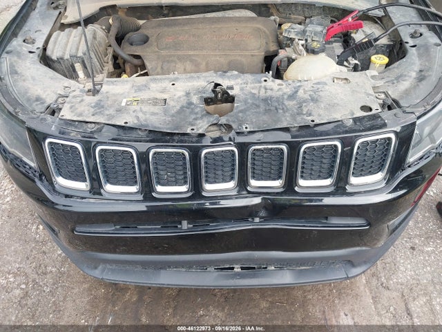 2018 Jeep Compass Latitude 4x4 მანქანა იყიდება აუქციონზე, vin: 3C4NJDBB7JT185533, აუქციონის ნომერი: 46122973