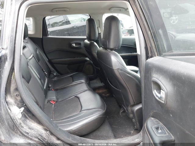 2018 Jeep Compass Latitude 4x4 მანქანა იყიდება აუქციონზე, vin: 3C4NJDBB7JT185533, აუქციონის ნომერი: 46122973
