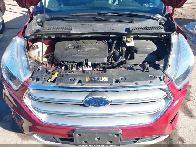 Продажа на аукционе авто 2017 Ford Escape Se, vin: 1FMCU9GD4HUA27328, номер лота: 46123018