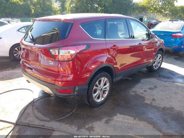 Продажа на аукционе авто 2017 Ford Escape Se, vin: 1FMCU9GD4HUA27328, номер лота: 46123018