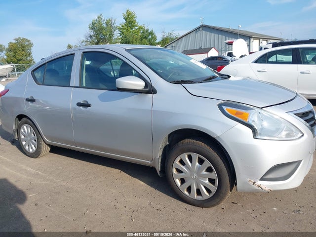 2016 Nissan Versa 1.6 S მანქანა იყიდება აუქციონზე, vin: 3N1CN7AP9GL843195, აუქციონის ნომერი: 46123021