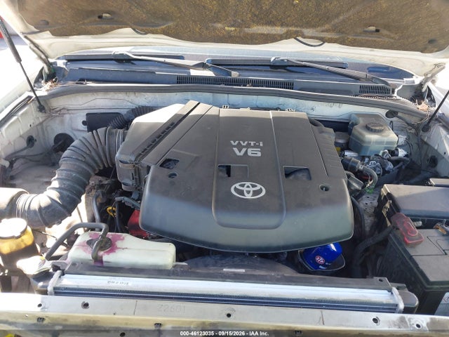 46123035 :رقم المزاد ، JTEZU14R140041362 vin ، 2004 Toyota 4runner Sr5 V6 مزاد بيع