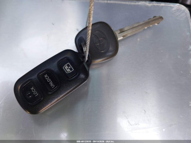 46123035 :رقم المزاد ، JTEZU14R140041362 vin ، 2004 Toyota 4runner Sr5 V6 مزاد بيع
