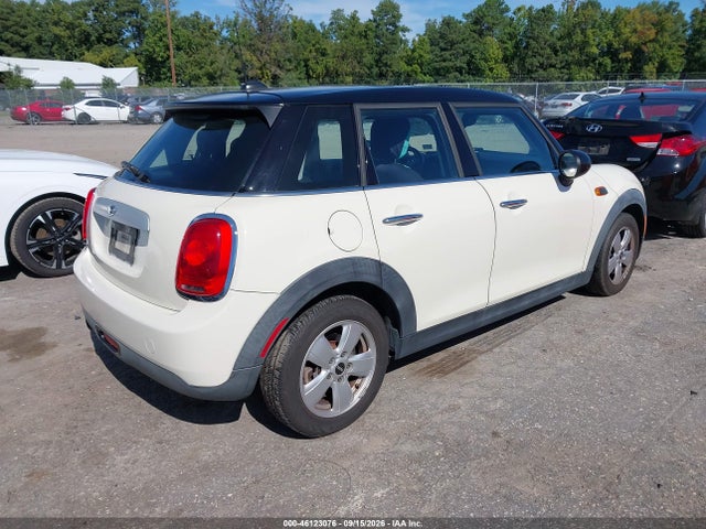 Mini Hardtop Cooper 2015 WMWXS5C50FT837588 Image 4