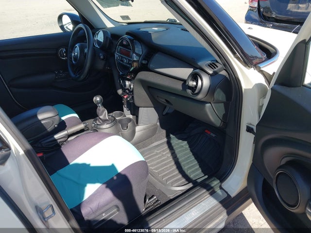 Mini Hardtop Cooper 2015 WMWXS5C50FT837588 Image 5