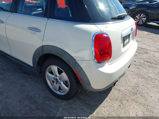 Mini Hardtop Cooper 2015 WMWXS5C50FT837588 Image 6