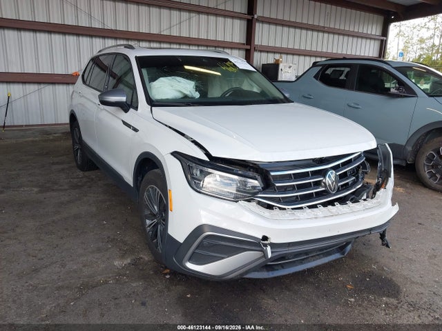 Auction sale of the 2024 Volkswagen Tiguan 2.0t Wolfsburg Edition, vin: 3VVTB7AX8RM223054, lot number: 46123144