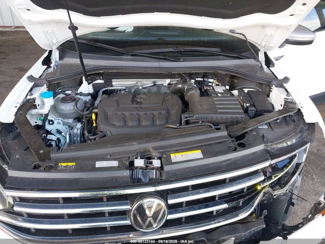 2024 Volkswagen Tiguan 2.0t Wolfsburg Edition მანქანა იყიდება აუქციონზე, vin: 3VVTB7AX8RM223054, აუქციონის ნომერი: 46123144