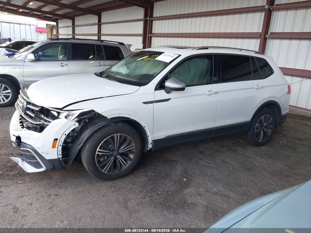 2024 Volkswagen Tiguan 2.0t Wolfsburg Edition მანქანა იყიდება აუქციონზე, vin: 3VVTB7AX8RM223054, აუქციონის ნომერი: 46123144