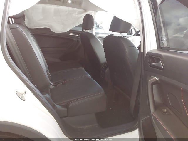 2024 Volkswagen Tiguan 2.0t Wolfsburg Edition მანქანა იყიდება აუქციონზე, vin: 3VVTB7AX8RM223054, აუქციონის ნომერი: 46123144