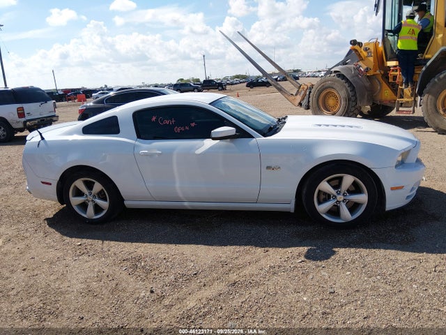 46123171 :رقم المزاد ، 1ZVBP8CF7E5326663 vin ، 2014 Ford Mustang Gt مزاد بيع