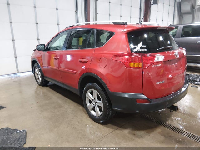 2015 Toyota Rav4 Xle მანქანა იყიდება აუქციონზე, vin: 2T3RFREV5FW322295, აუქციონის ნომერი: 46123176