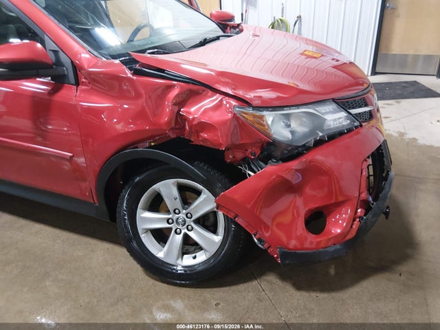 2015 Toyota Rav4 Xle მანქანა იყიდება აუქციონზე, vin: 2T3RFREV5FW322295, აუქციონის ნომერი: 46123176