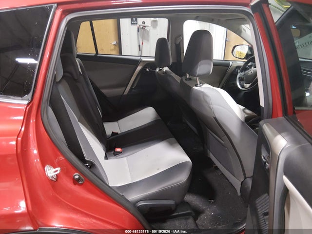 2015 Toyota Rav4 Xle მანქანა იყიდება აუქციონზე, vin: 2T3RFREV5FW322295, აუქციონის ნომერი: 46123176