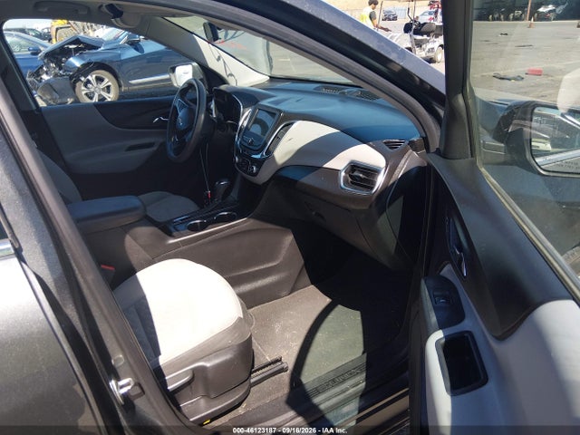 2GNAXUEV2K6190848 Chevrolet EQUINOX LT