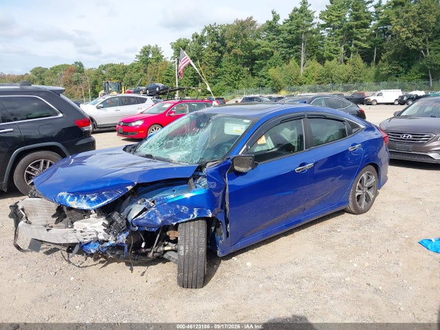Honda Civic Touring 2016 19XFC1F95GE213816 Image 2
