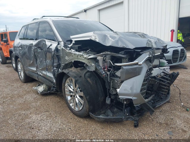 Aukcja sprzedaży 2025 Toyota Grand Highlander Platinum, vin: 5TDAAAB56SS095311, numer aukcji: 46123203