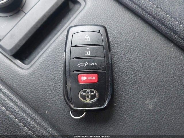 Aukcja sprzedaży 2025 Toyota Grand Highlander Platinum, vin: 5TDAAAB56SS095311, numer aukcji: 46123203