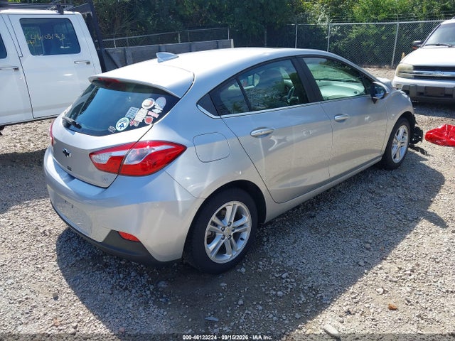 46123224 :رقم المزاد ، 3G1BE6SM4JS594253 vin ، 2018 Chevrolet Cruze Lt Auto مزاد بيع
