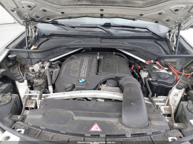 46123251 :رقم المزاد ، 5UXKR2C5XE0C00409 vin ، 2014 Bmw X5 Sdrive35i مزاد بيع