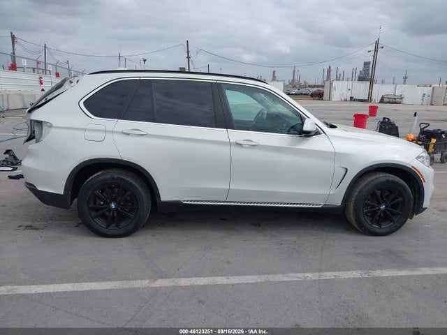 46123251 :رقم المزاد ، 5UXKR2C5XE0C00409 vin ، 2014 Bmw X5 Sdrive35i مزاد بيع