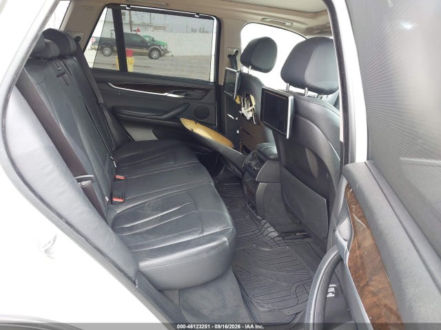 46123251 :رقم المزاد ، 5UXKR2C5XE0C00409 vin ، 2014 Bmw X5 Sdrive35i مزاد بيع