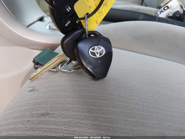 2013 Toyota Corolla Le მანქანა იყიდება აუქციონზე, vin: 5YFBU4EE8DP149549, აუქციონის ნომერი: 46123282
