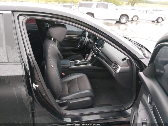 Продаж на аукціоні авто 2018 Honda Accord Sport, vin: 1HGCV1F33JA166564, номер лоту: 46123297
