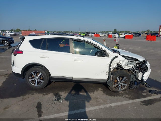 Aukcja sprzedaży 2017 Toyota Rav4 Xle, vin: JTMRFREV6HJ134631, numer aukcji: 46123355