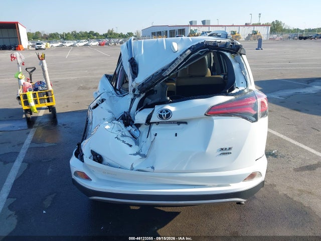 Aukcja sprzedaży 2017 Toyota Rav4 Xle, vin: JTMRFREV6HJ134631, numer aukcji: 46123355