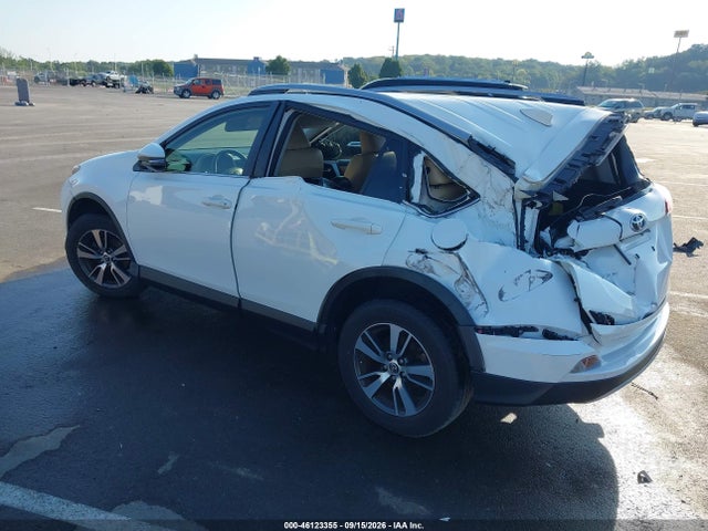 Aukcja sprzedaży 2017 Toyota Rav4 Xle, vin: JTMRFREV6HJ134631, numer aukcji: 46123355