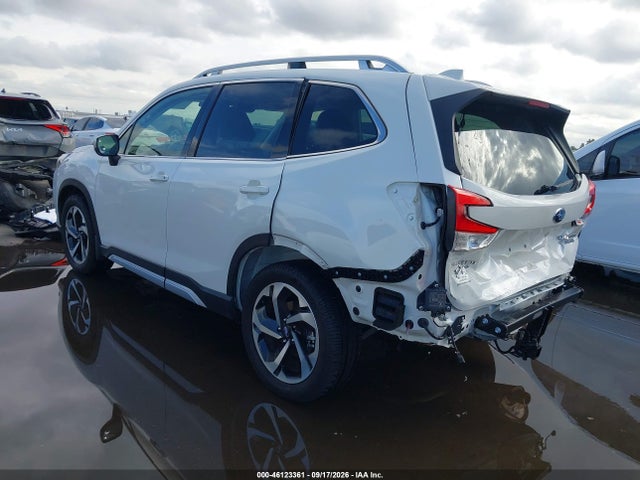 46123361 :رقم المزاد ، JF2SKARC7PH510543 vin ، 2023 Subaru Forester Touring مزاد بيع
