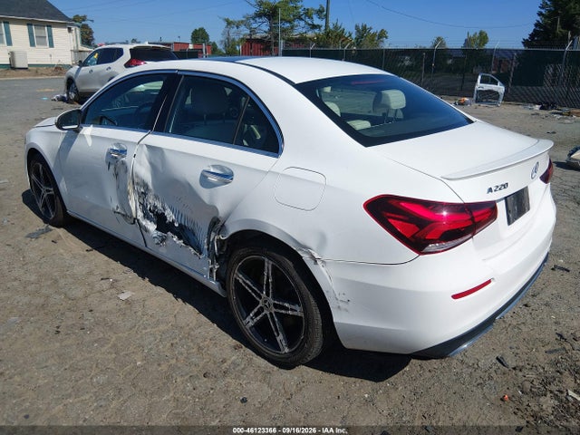 Продаж на аукціоні авто 2019 Mercedes-benz A 220, vin: WDD3G4EB1KW012450, номер лоту: 46123366