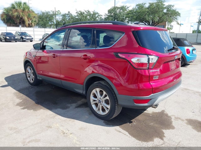 Продажа на аукционе авто 2018 Ford Escape Se, vin: 1FMCU0G98JUB49381, номер лота: 46123382