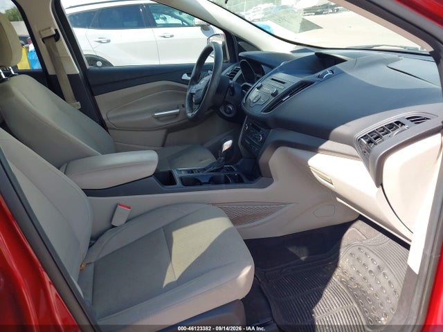 Продажа на аукционе авто 2018 Ford Escape Se, vin: 1FMCU0G98JUB49381, номер лота: 46123382