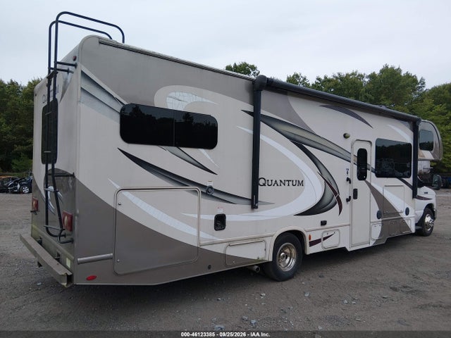 46123385 :رقم المزاد ، 1FDXE4FS5HDC34845 vin ، 2017 Ford E-450 Cutaway مزاد بيع