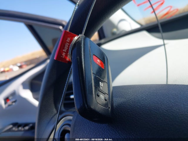 Toyota Prius Two 2017 JTDKBRFU4H3550846 Image 11