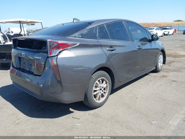 Toyota Prius Two 2017 JTDKBRFU4H3550846 Image 4