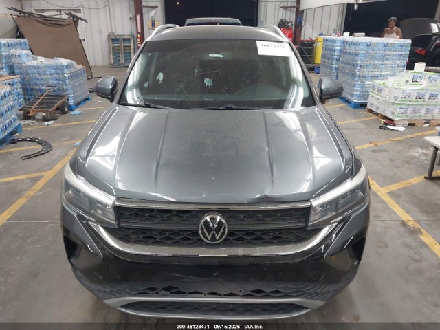 2022 Volkswagen Taos 1.5t Se მანქანა იყიდება აუქციონზე, vin: 3VVRX7B2XNM009871, აუქციონის ნომერი: 46123471