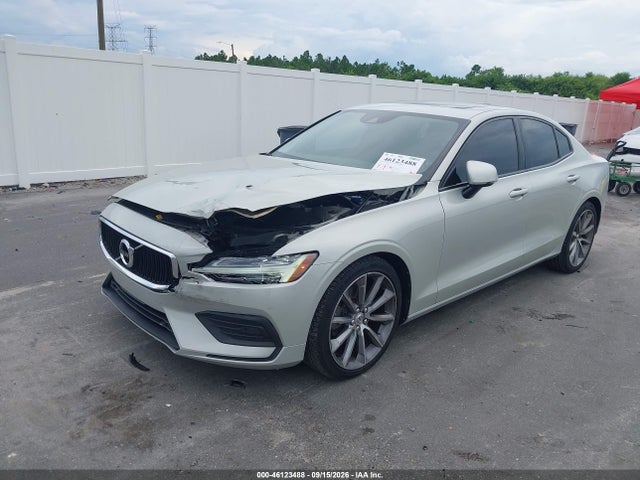 Aukcja sprzedaży 2019 Volvo S60 T5 Momentum, vin: 7JR102FK7KG000663, numer aukcji: 46123488