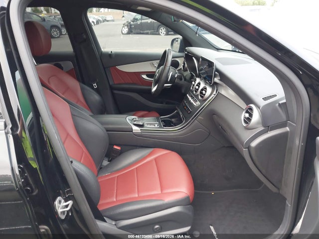 2022 Mercedes-benz Glc 300 Suv მანქანა იყიდება აუქციონზე, vin: W1N0G8DB8NV398082, აუქციონის ნომერი: 46123498