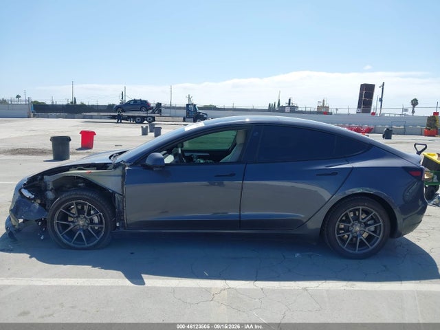 46123505 :رقم المزاد ، 5YJ3E1EB8NF241540 vin ، 2022 Tesla Model 3 Long Range Dual Motor All-wheel Drive مزاد بيع