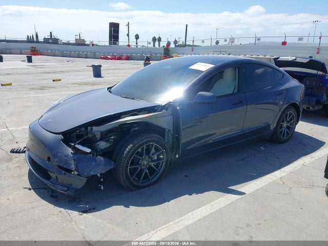 46123505 :رقم المزاد ، 5YJ3E1EB8NF241540 vin ، 2022 Tesla Model 3 Long Range Dual Motor All-wheel Drive مزاد بيع