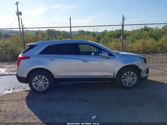 46123520 :رقم المزاد ، 1GYKNARS1HZ228921 vin ، 2017 Cadillac Xt5 Standard مزاد بيع