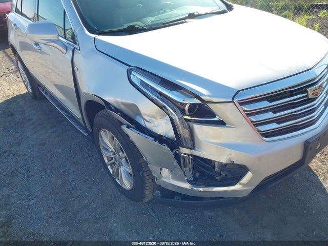 46123520 :رقم المزاد ، 1GYKNARS1HZ228921 vin ، 2017 Cadillac Xt5 Standard مزاد بيع