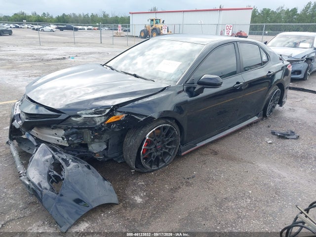 46123532 :رقم المزاد ، 4T1NZ1AK1LU045622 vin ، 2020 Toyota Camry Trd مزاد بيع