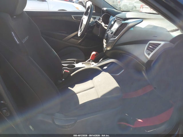 2013 Hyundai Veloster Mix მანქანა იყიდება აუქციონზე, vin: KMHTC6AD2DU140182, აუქციონის ნომერი: 46123539