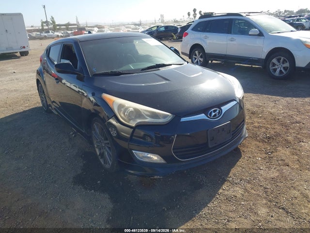 2013 Hyundai Veloster Mix მანქანა იყიდება აუქციონზე, vin: KMHTC6AD2DU140182, აუქციონის ნომერი: 46123539