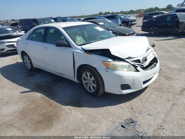 46123565 :رقم المزاد ، 4T1BF3EK9BU668776 vin ، 2011 Toyota Camry Le مزاد بيع